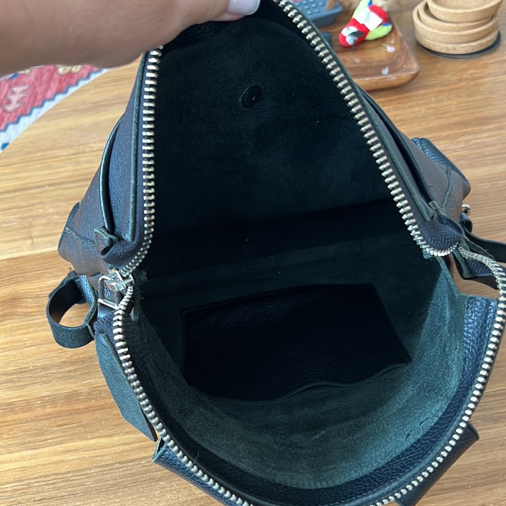 Black Leather Women’s Backpack - Picture 4 of 6